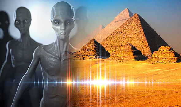 Alien-Pyramids-940347