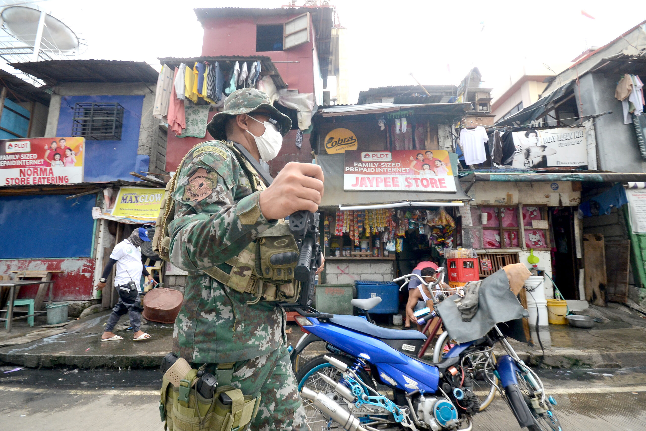 navotas-lockdown_0374