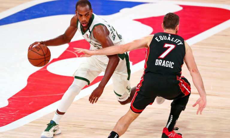 USP NBA: PLAYOFFS-MILWAUKEE BUCKS AT MIAMI HEAT S BKN MIA MIL USA FL