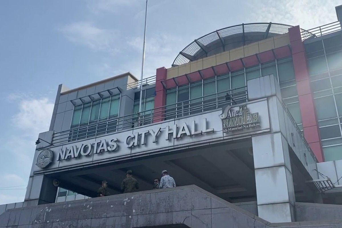 navotas-city-hall-800-1200