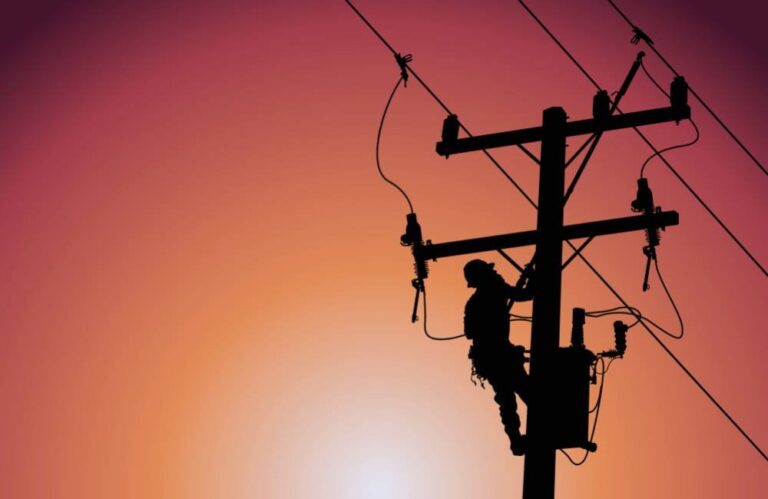 what-is-an-electrical-lineman-1000x650-1