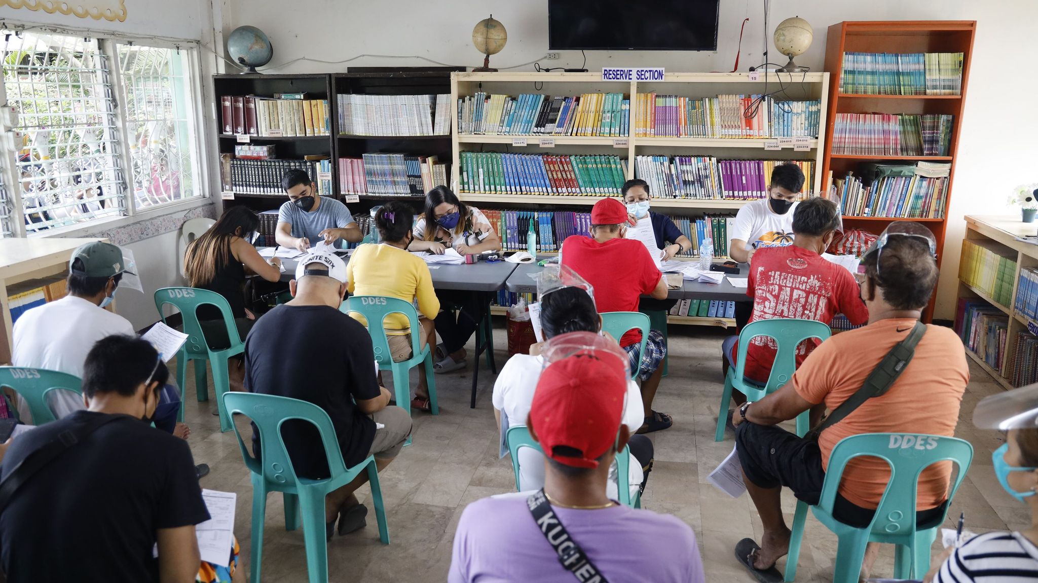 244786060_557573665537757_2782381409775113216_n