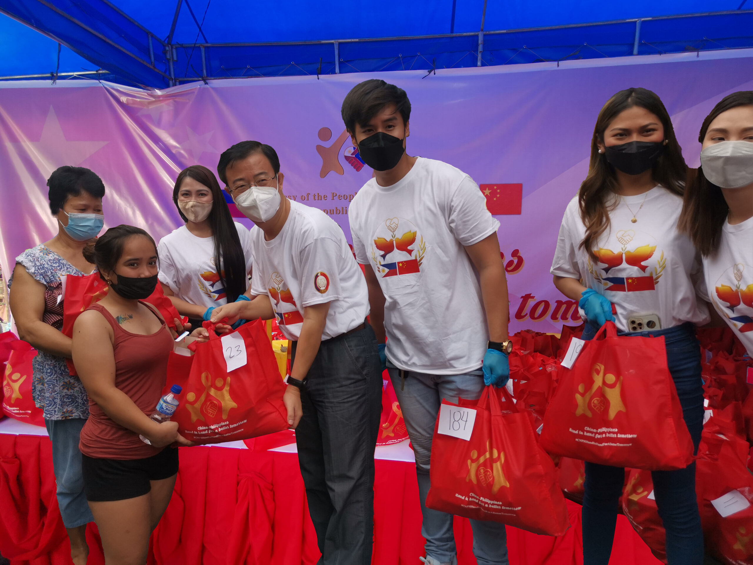 BayaNihao-Community-Pantry-2021-wt-Conselor-Xie