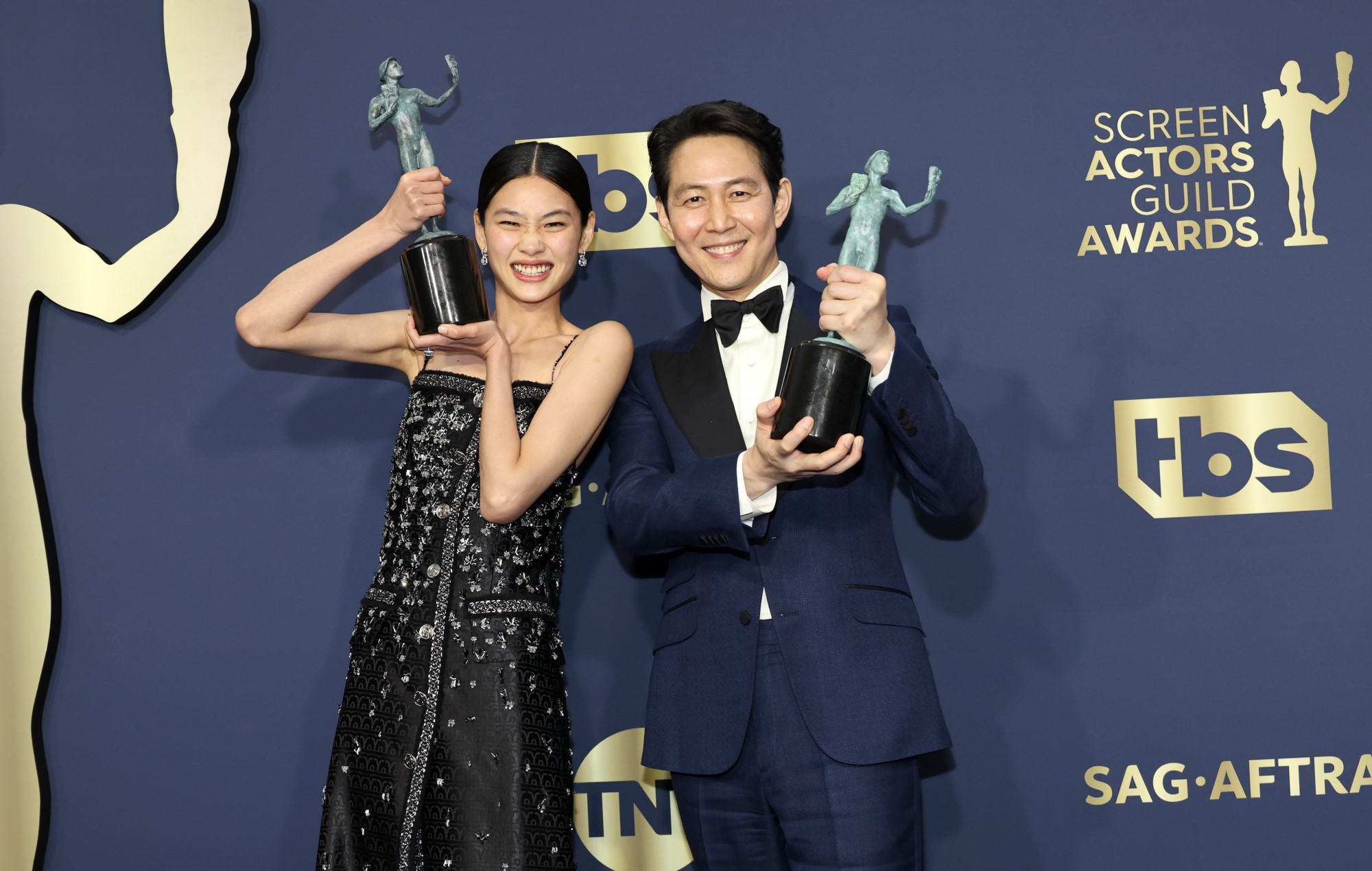 squid-game-sag-awards-2022-jung-ho-yeon-lee-jung-jae
