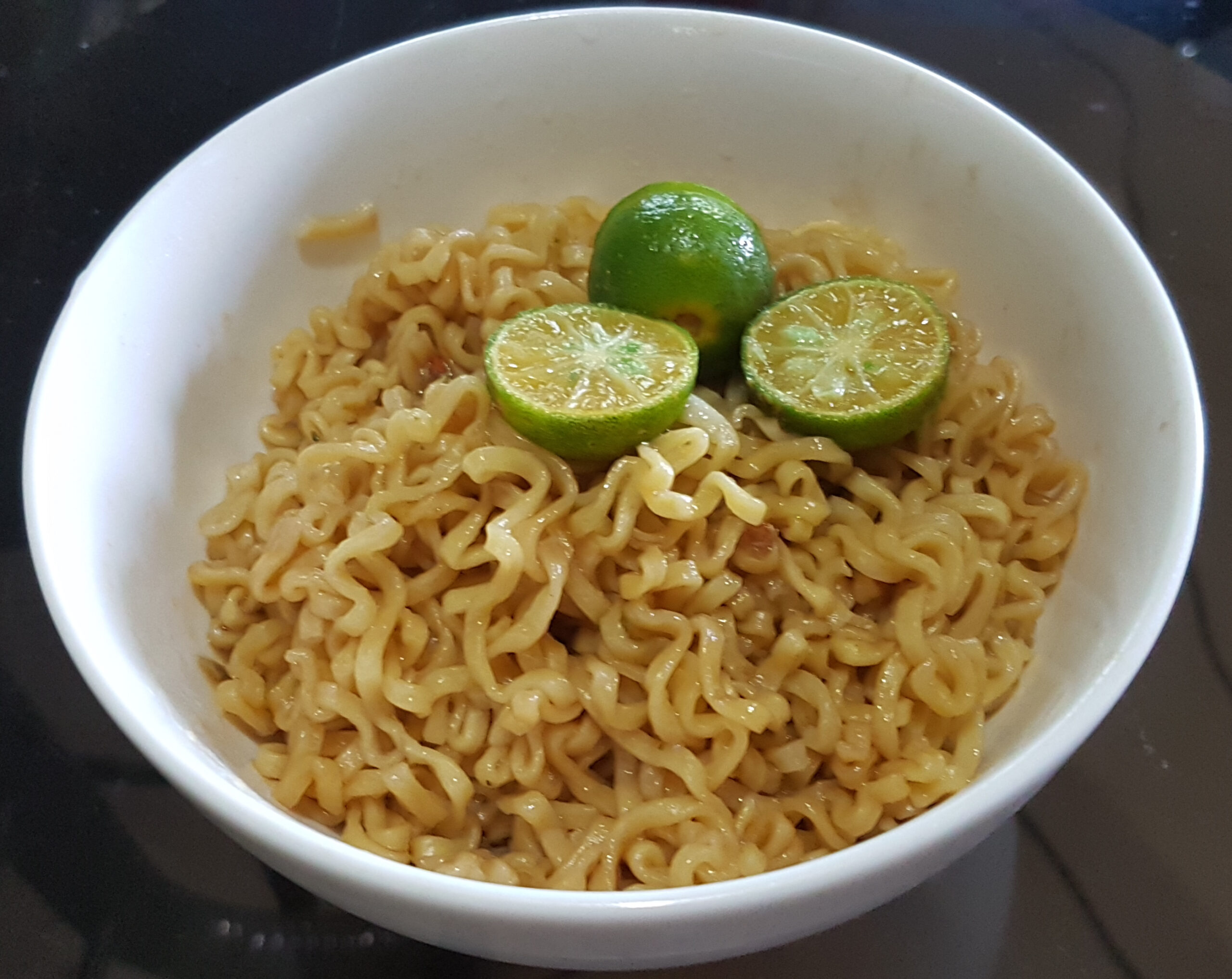 Lucky_Me_Pancit_Canton_instant_noodles_Philippines