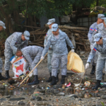 AIR INSTALLATION AND BASE DEVELOPMENT COMMAND (AIBDC), MATAGUMPAY NA NAKAPAGSAGAWA NG COASTAL CLEAN-UP DRIVE