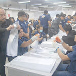 Comelec sinimulan na ang pagsira sa 6.7 milyong hindi nagamit na balota para sa 2025 midterm elections